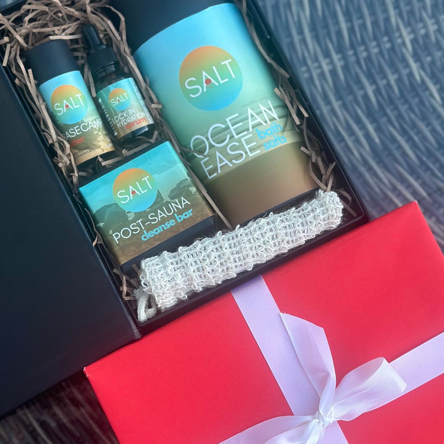 ELEMENTAL GIFTWRAPPED